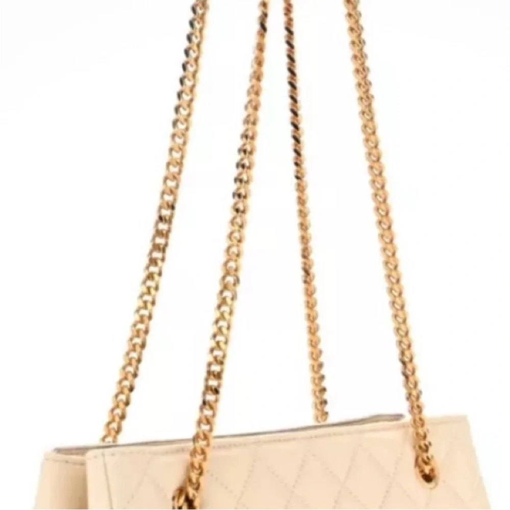 Versace Medusa Lambskin Quilted Tote with Gold Chain - Picture 8 of 12